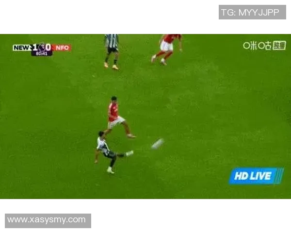 赛况足球实时更新解析助你掌握比赛动态与精彩瞬间